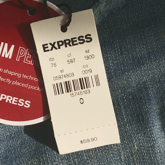 EXPRESS High Rise Bermuda Shorts - Picture 9 of 10